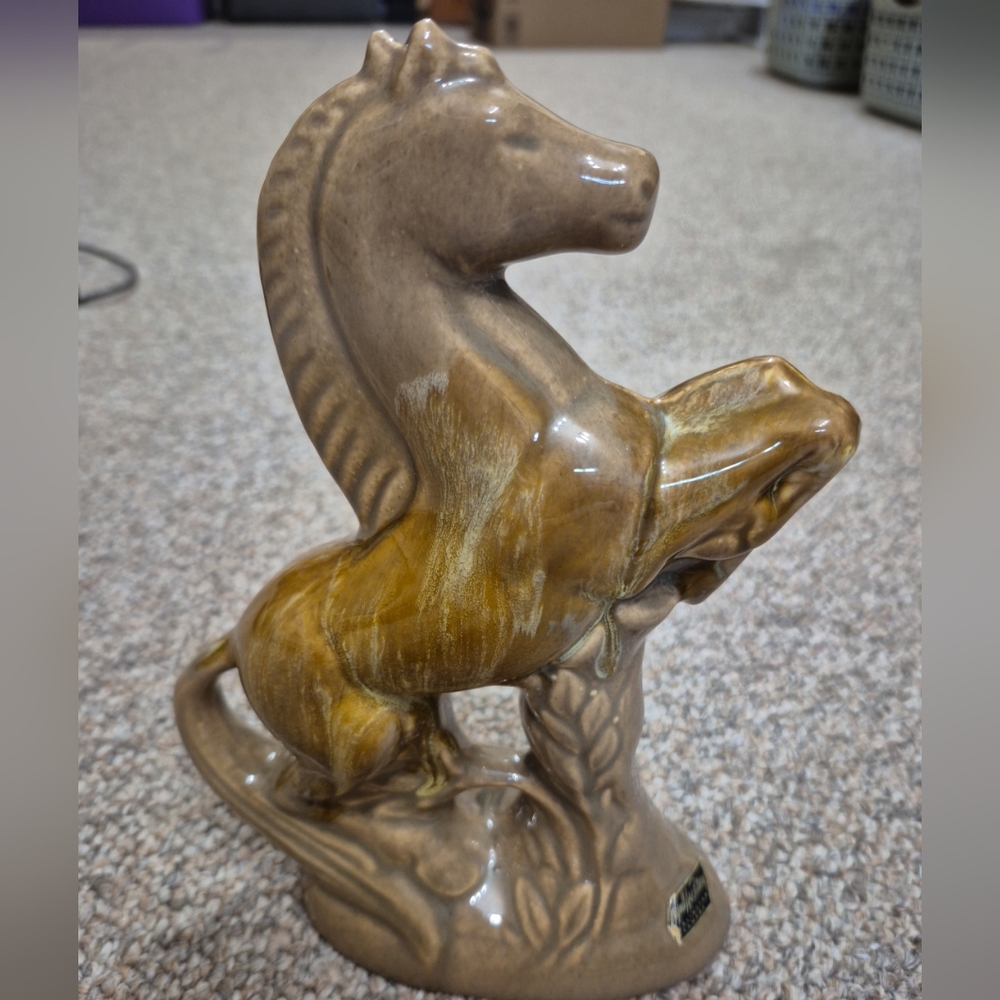 Wyatt Art Pottery Vintage Brown Gold Glazed Horse Figurine Burlington Canada EUC